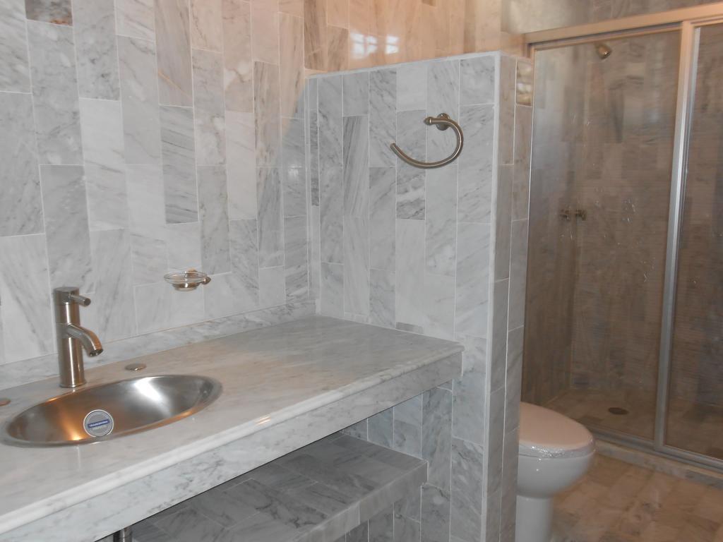 B&B Roca Sola อากาปุลโก ภายนอก รูปภาพ