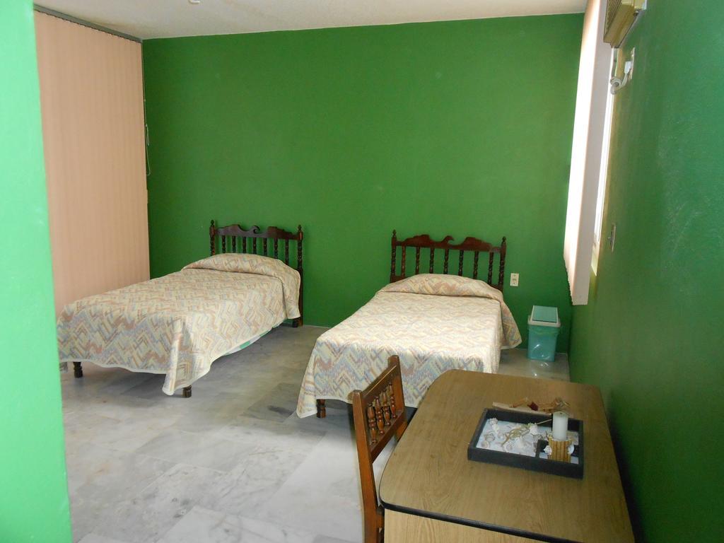 B&B Roca Sola อากาปุลโก ห้อง รูปภาพ